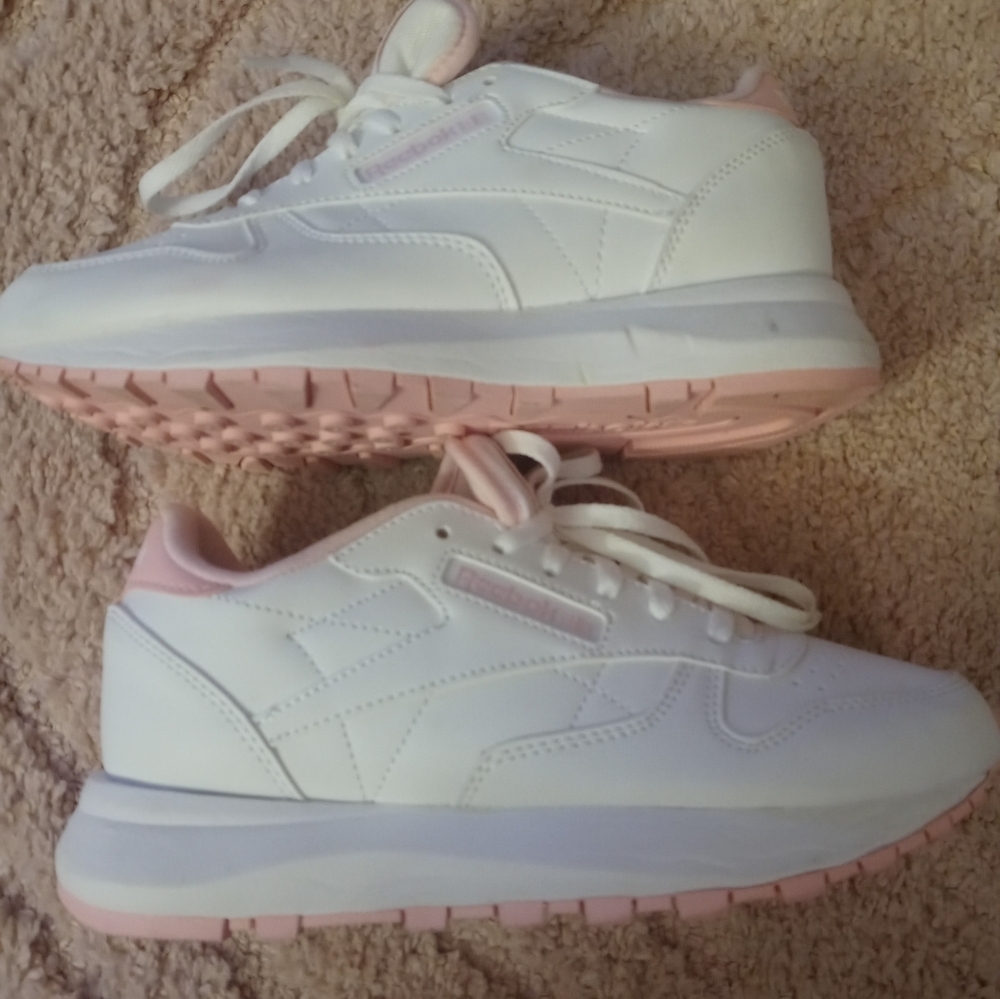Reebok Kids White and Pink Sneakers - Picture 2 of 4